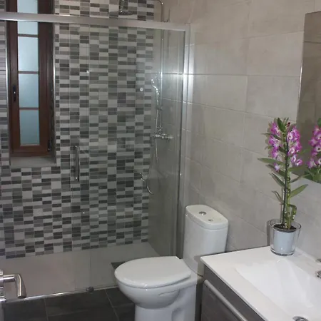 La Casa De Loli لواركا